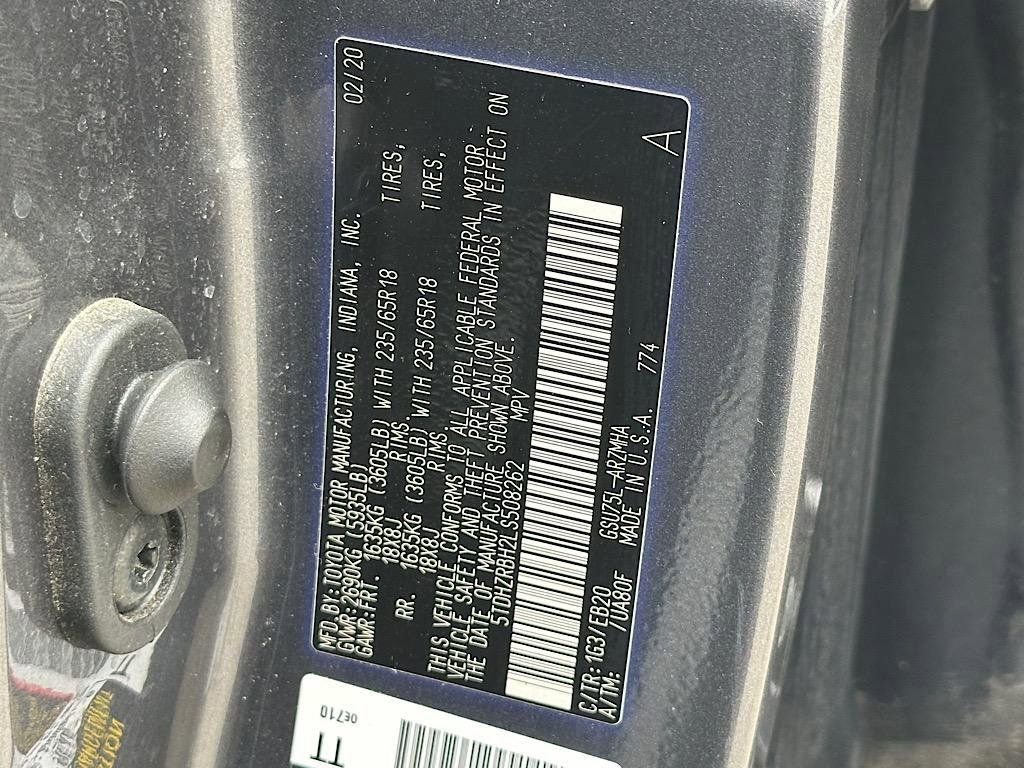 Certified 2020 Toyota Highlander XLE image 27