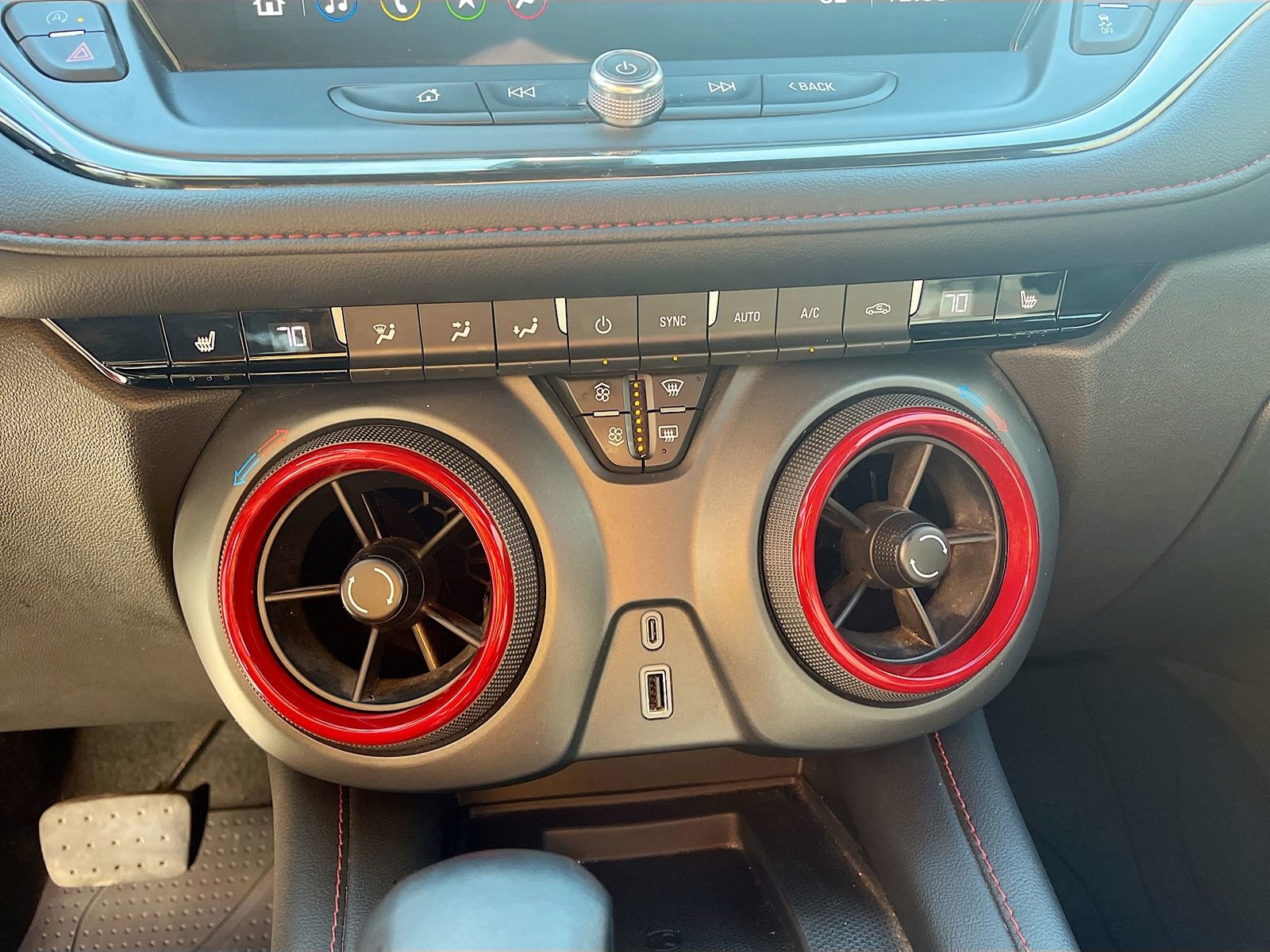 Used 2024 Chevrolet Blazer RS w/ LPO, Floor Liner Package FWD image 16