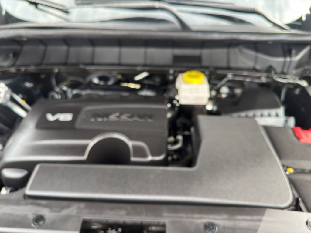 Used 2023 Nissan Pathfinder Platinum image 10