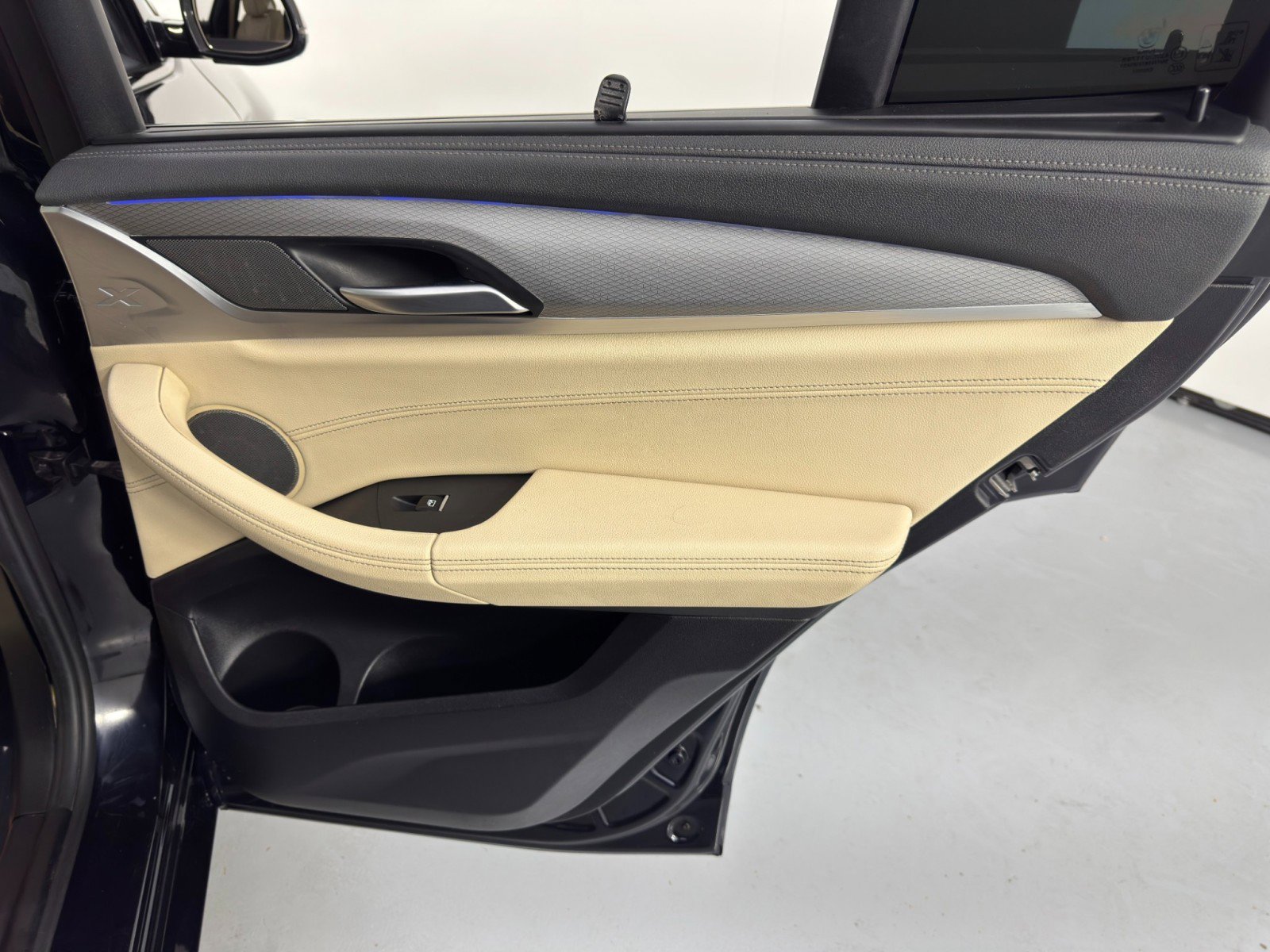 Used 2018 BMW X3 M40i image 42