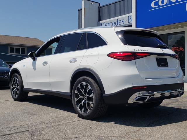 New 2025 Mercedes-Benz GLC 350e 4MATIC image 9