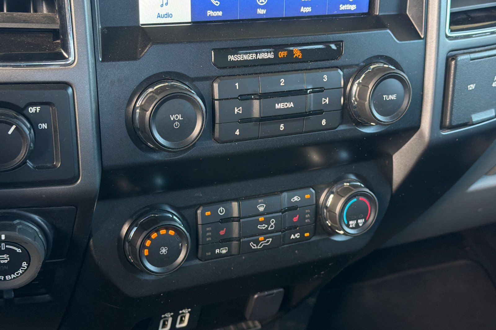 Used 2019 Ford F150 XLT w/ Equipment Group 302A Luxury RWD image 21