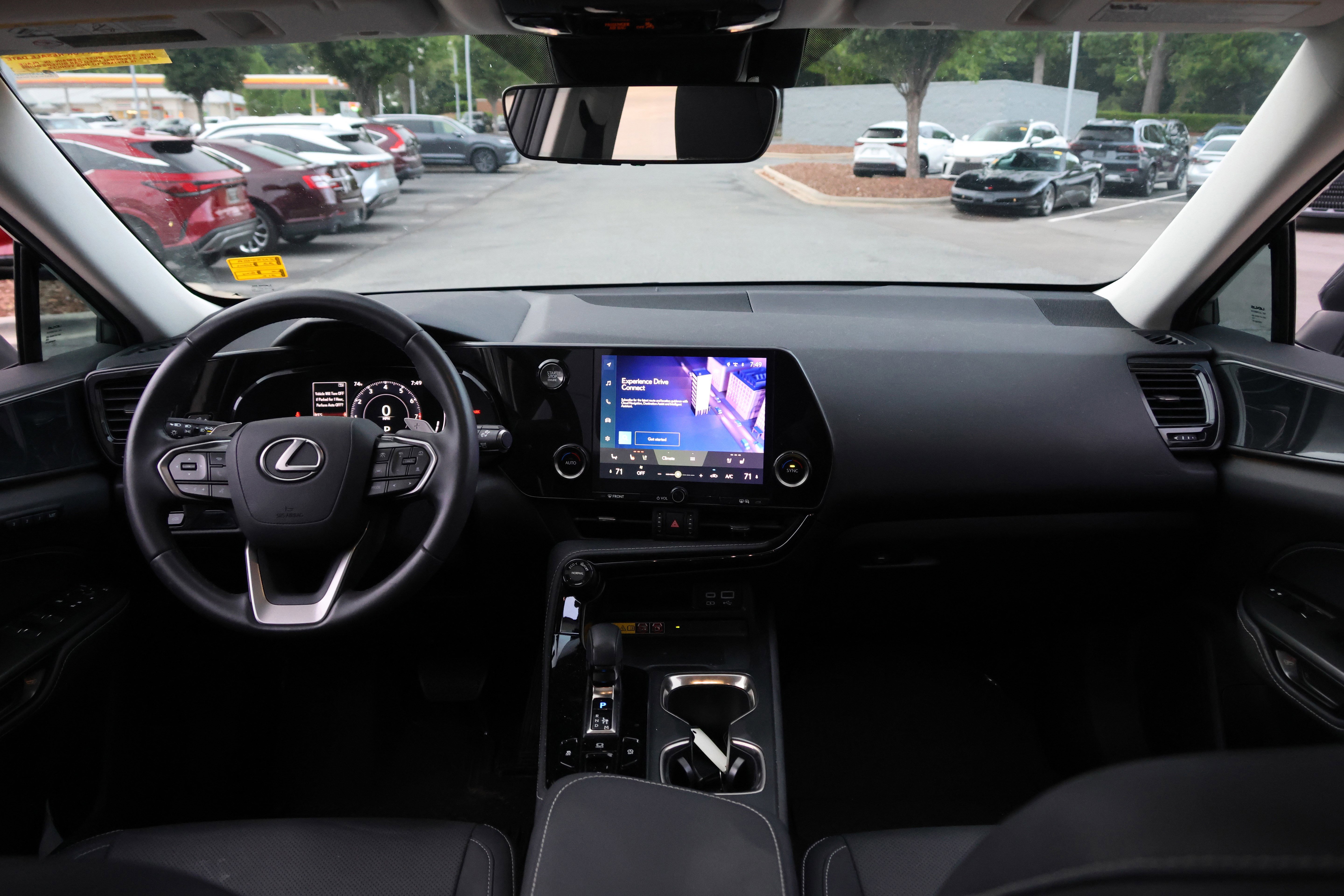 Used 2022 Lexus NX 250 FWD image 17