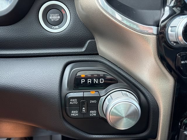Used 2019 RAM 1500 Laramie AWD/4WD image 18