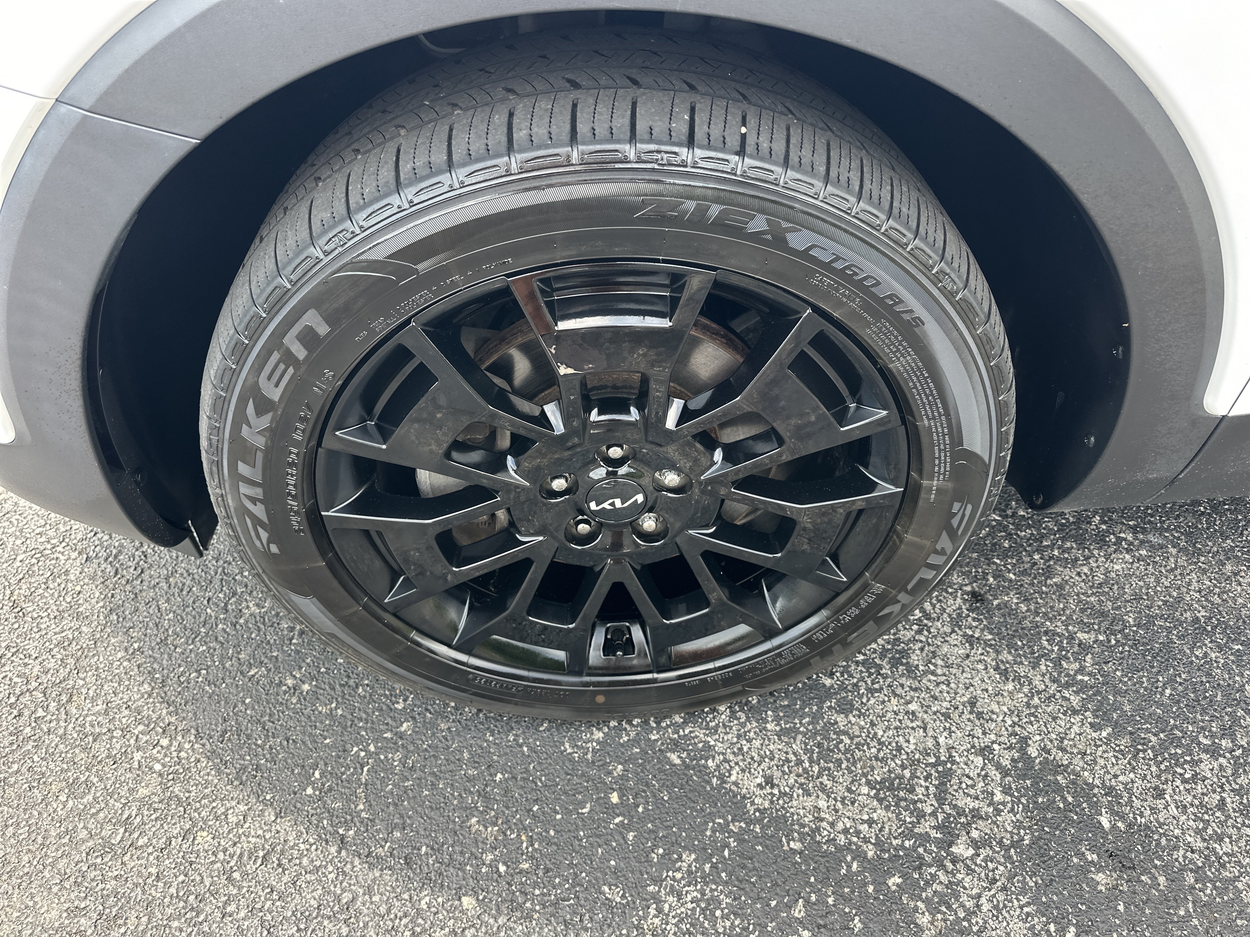 Used 2022 Kia Telluride EX w/ EX Premium Package AWD/4WD image 23