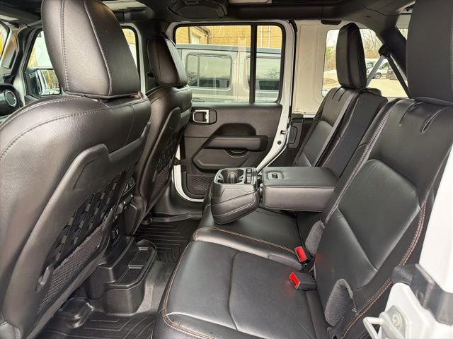 Used 2021 Jeep Wrangler Unlimited Rubicon w/ Trailer Tow Package image 19