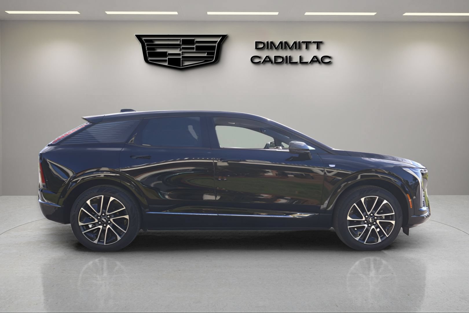 New 2026 Cadillac Optiq Sport 2 w/ LPO, Floor Liner Package RWD image 4