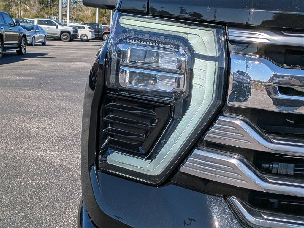 Used 2024 Chevrolet Silverado 2500 High Country w/ High Country Premium Package image 10