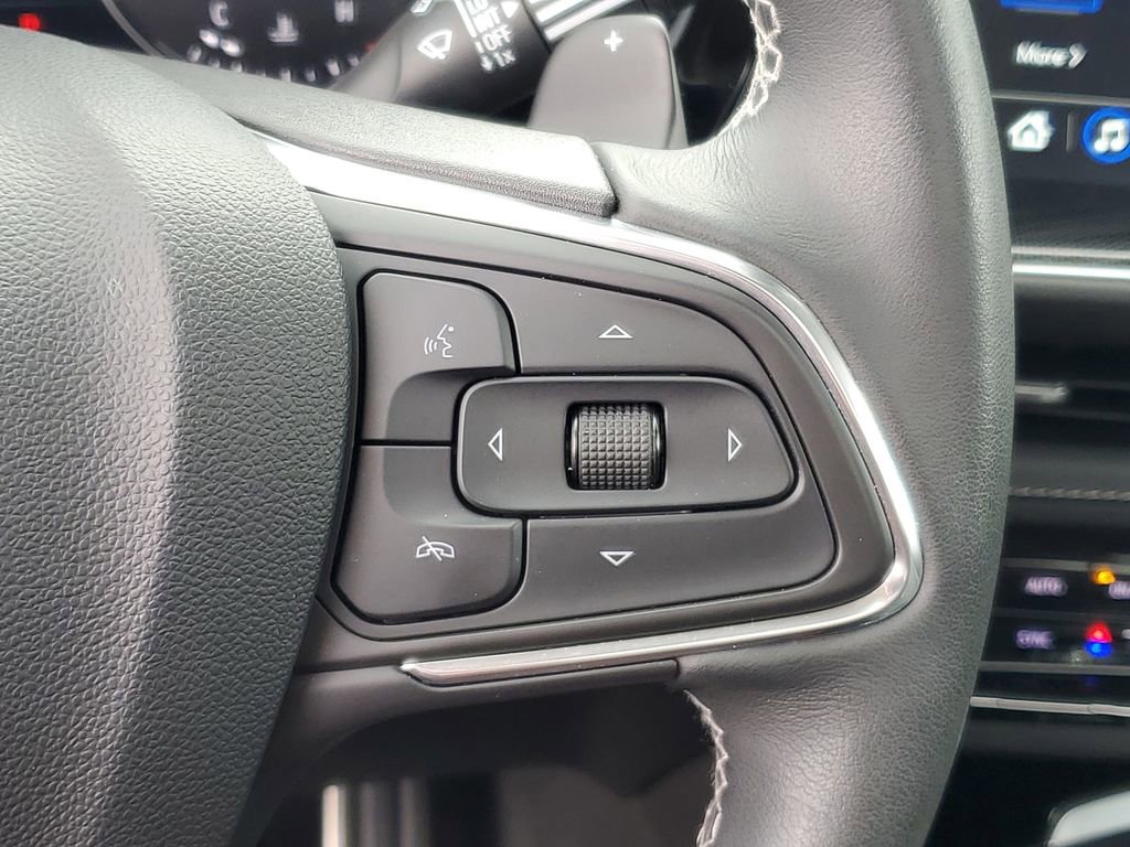 Certified 2023 Buick Envision Essence w/ Sport Touring Package FWD image 15