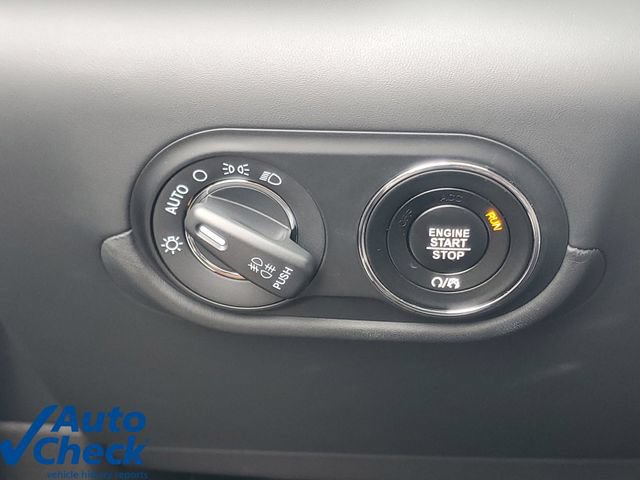 Used 2023 Maserati Levante GT AWD/4WD image 30