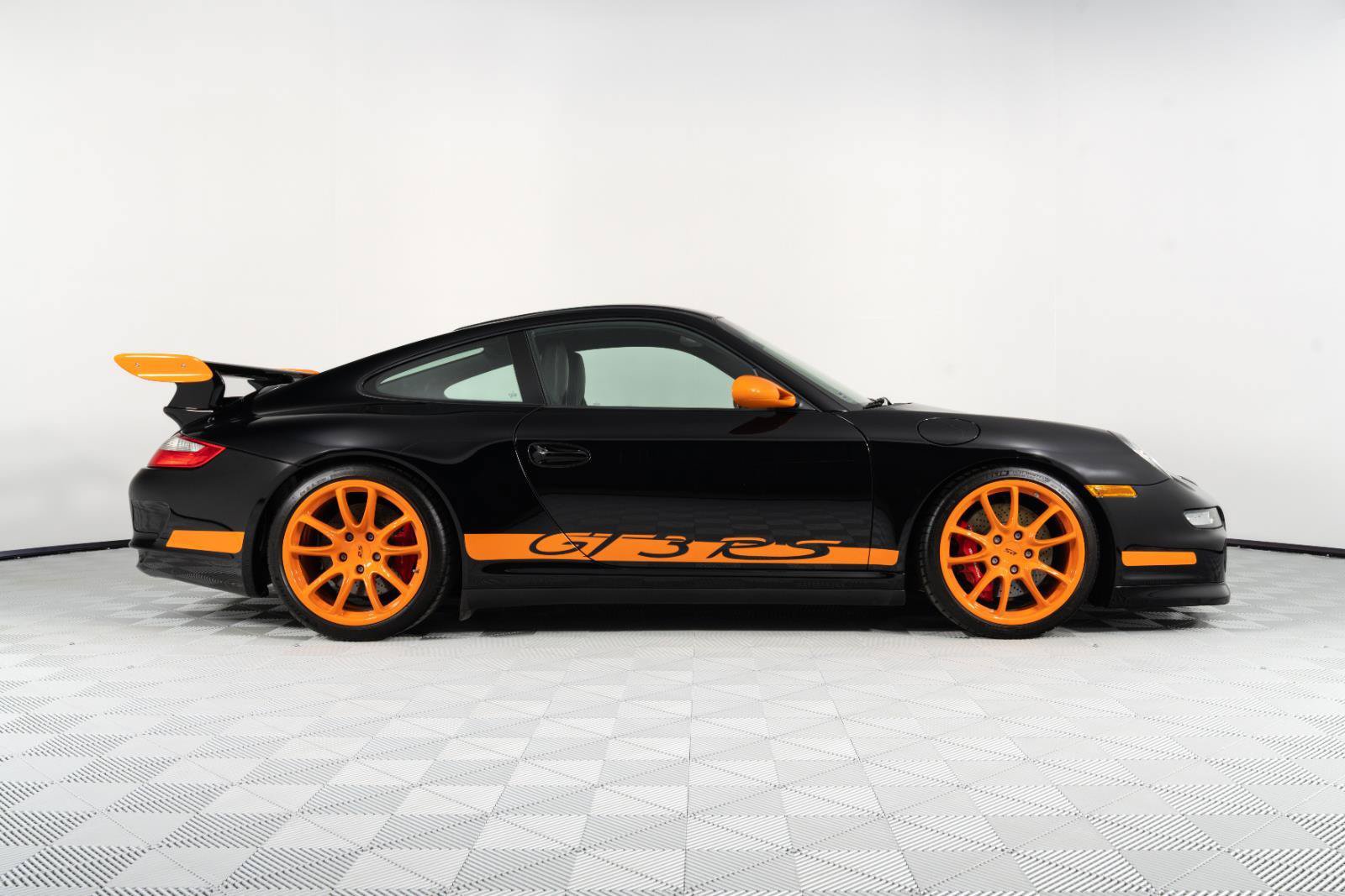 Used 2007 Porsche 911 GT3 RS RWD image 24