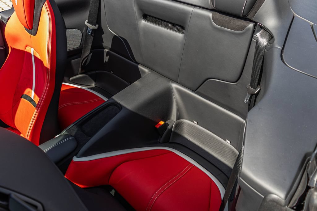 Certified 2024 Ferrari Roma Spider RWD image 44