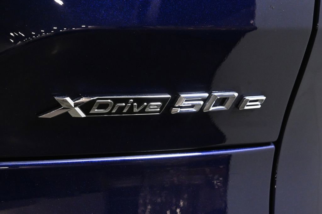 Used 2026 BMW X5 xDrive50e w/ Premium Package AWD/4WD image 40