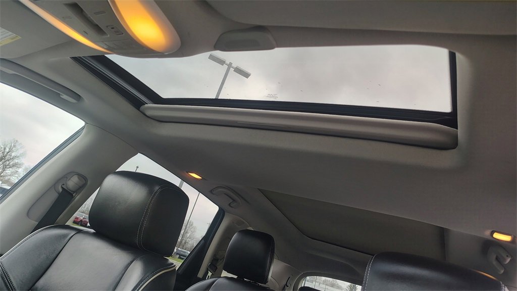 Used 2019 INFINITI QX60 Luxe w/ Sensory Package image 28