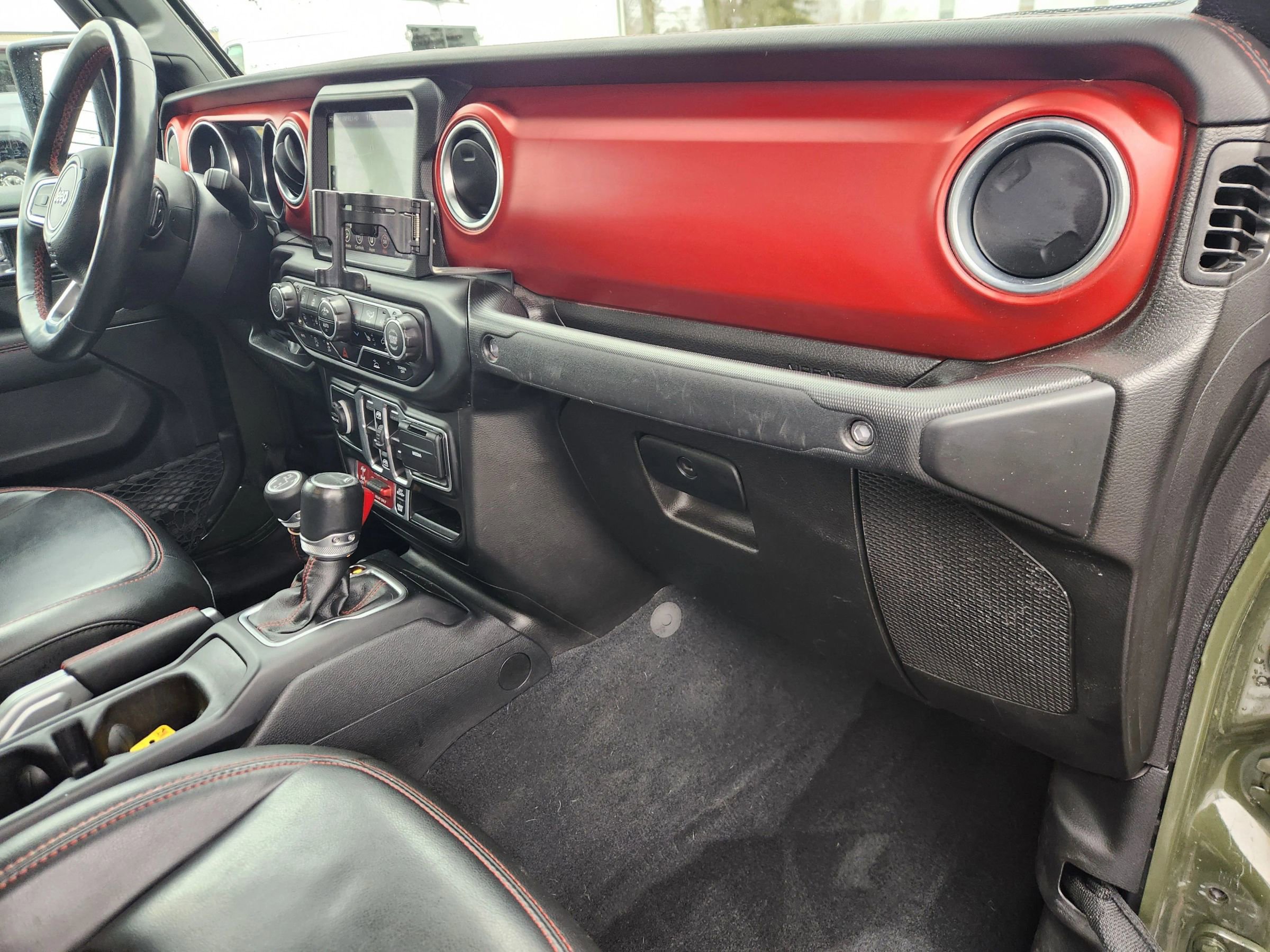 Used 2022 Jeep Gladiator Rubicon w/ LED Lighting Group image 45