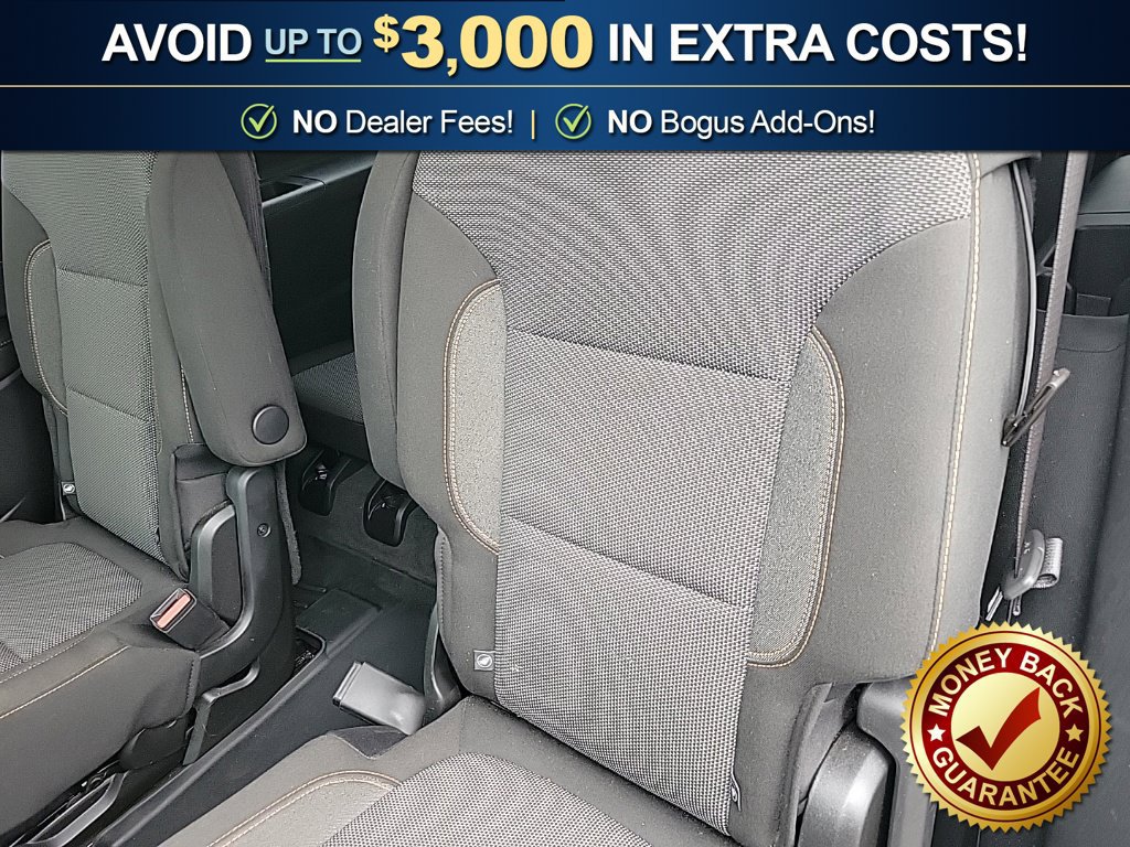 Used 2020 Chevrolet Traverse LT FWD image 21