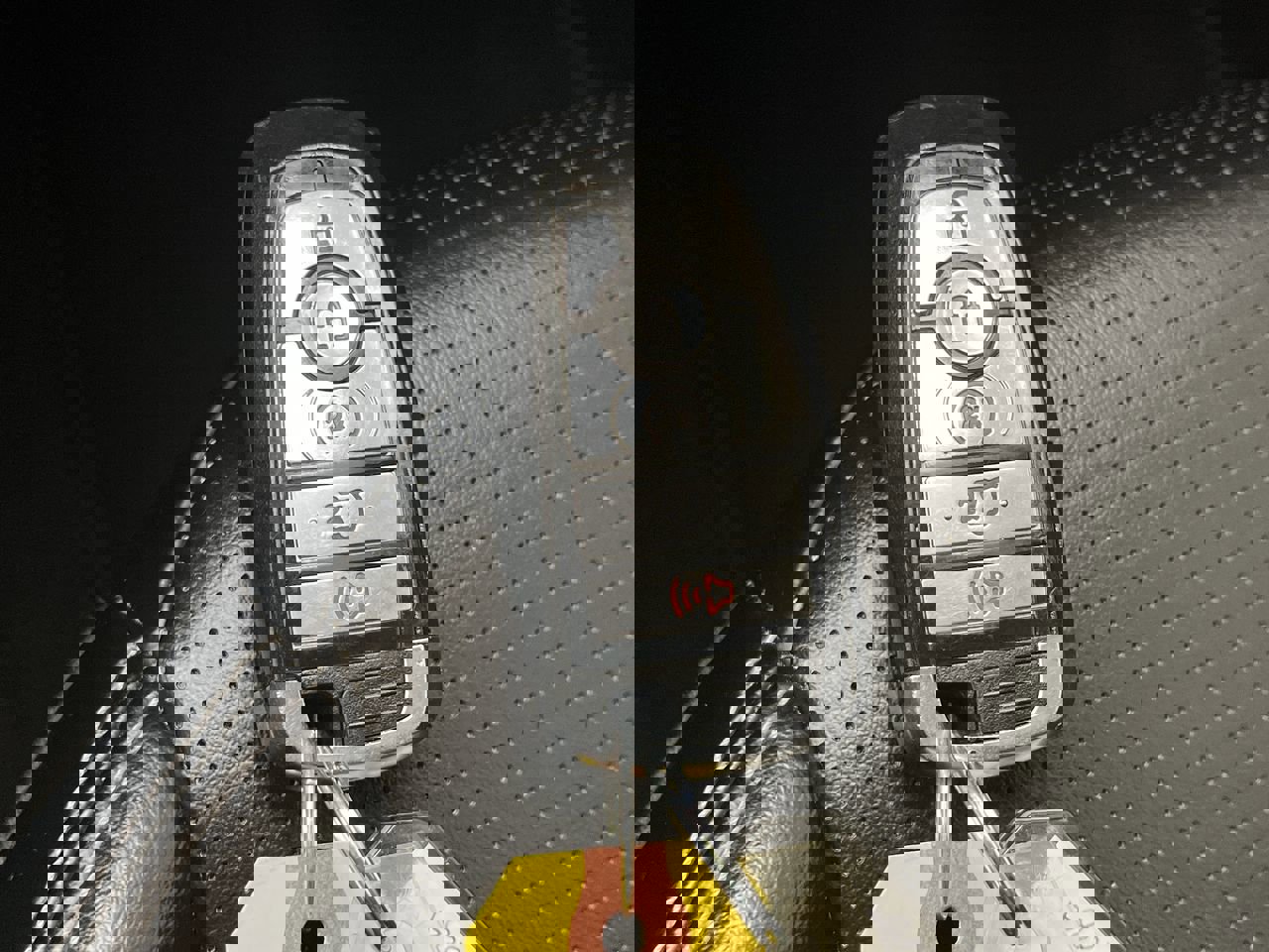 Used 2024 Ford Escape Platinum image 27