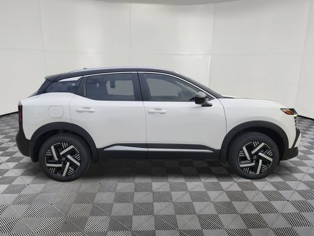 New 2027 Nissan Kicks SV w/ SV Premium Package FWD image 4