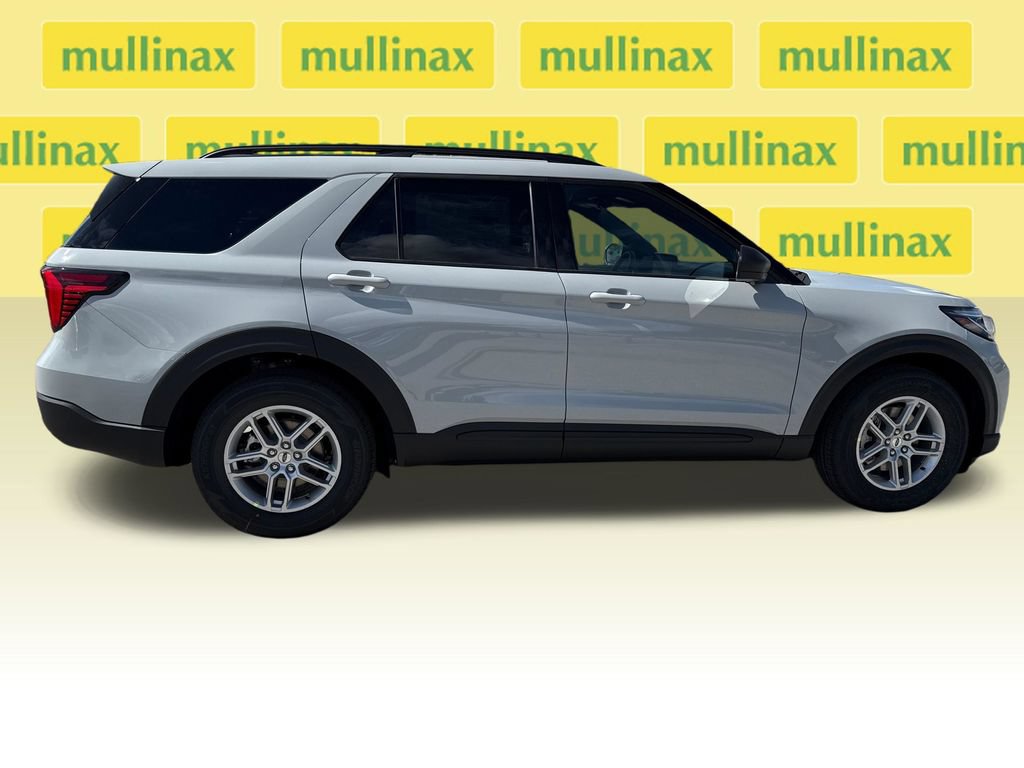 New 2027 Ford Explorer Active w/ Active Comfort Package RWD image 17