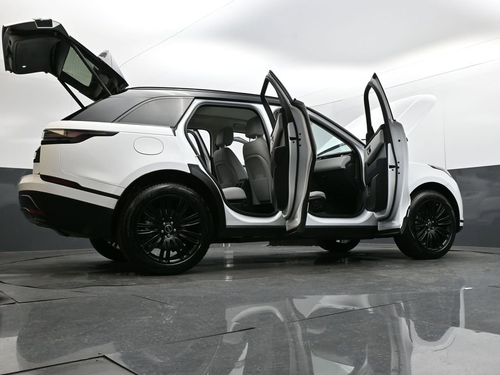 Used 2025 Land Rover Range Rover Velar S image 34