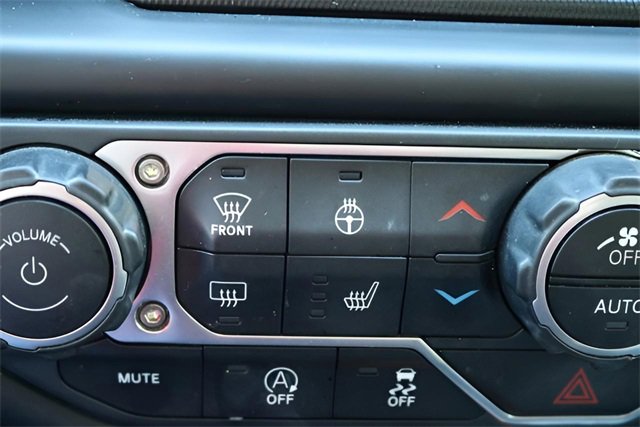 Used 2022 Jeep Gladiator Overland w/ Popular Equipment Package image 20