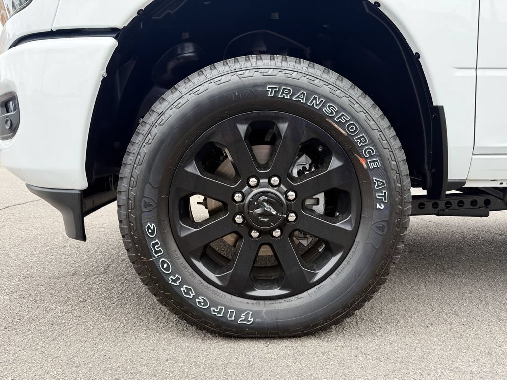 New 2026 RAM 2500 Laramie w/ Night Edition AWD/4WD image 4