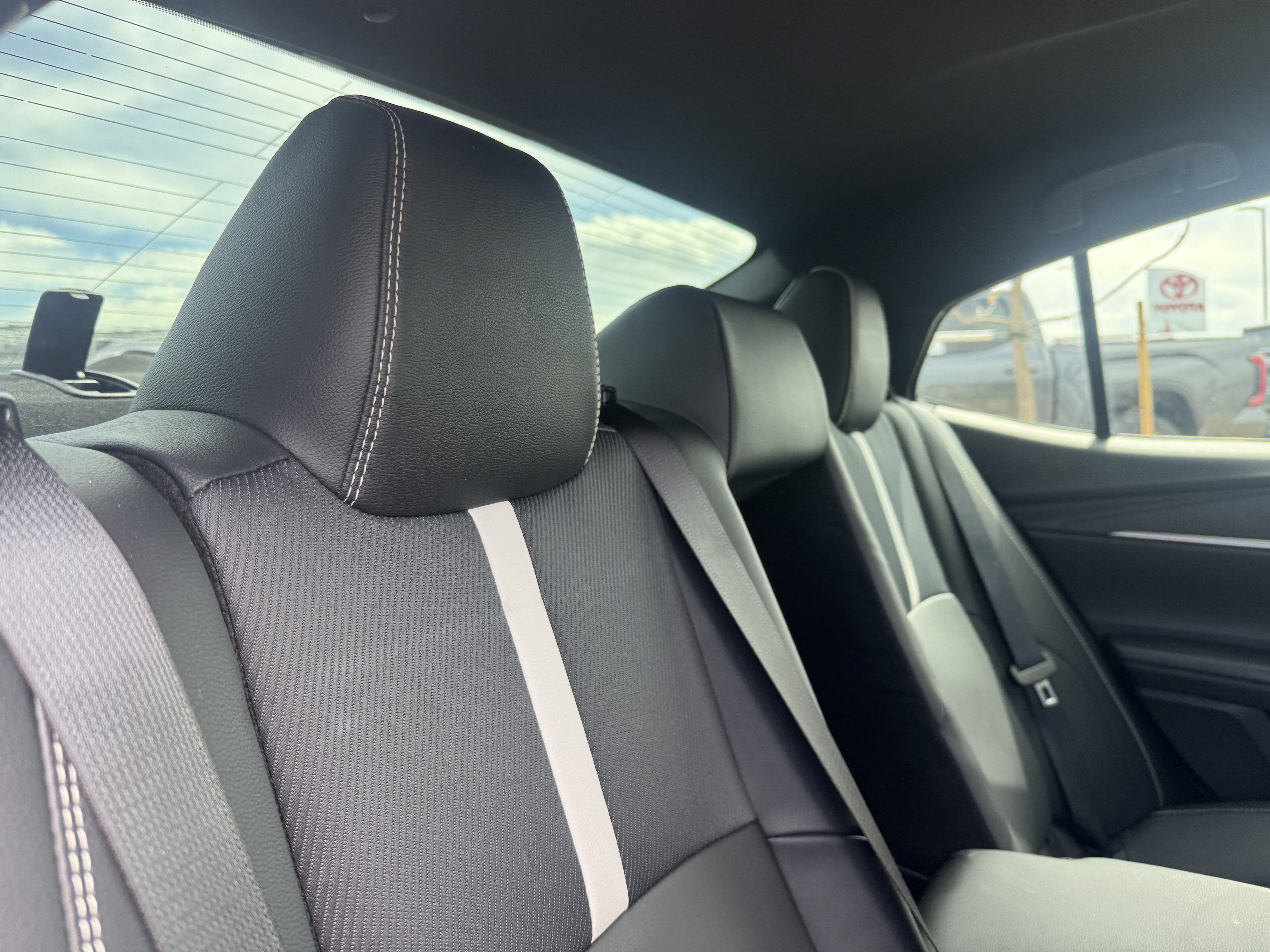 Certified 2025 Toyota Camry SE w/ Convenience Package AWD/4WD image 18