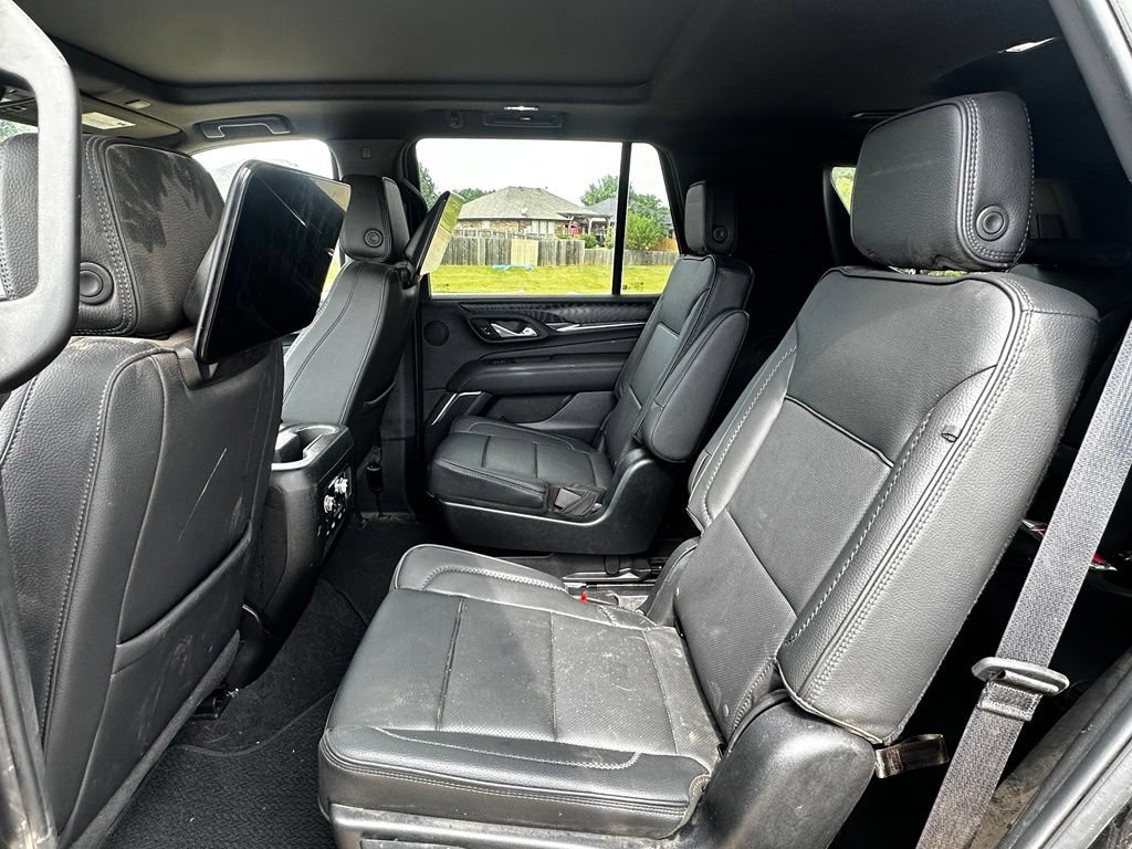 Used 2024 GMC Yukon Denali w/ Denali Reserve Package AWD/4WD image 12