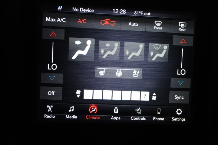 Used 2021 RAM 1500 Laramie AWD/4WD image 50
