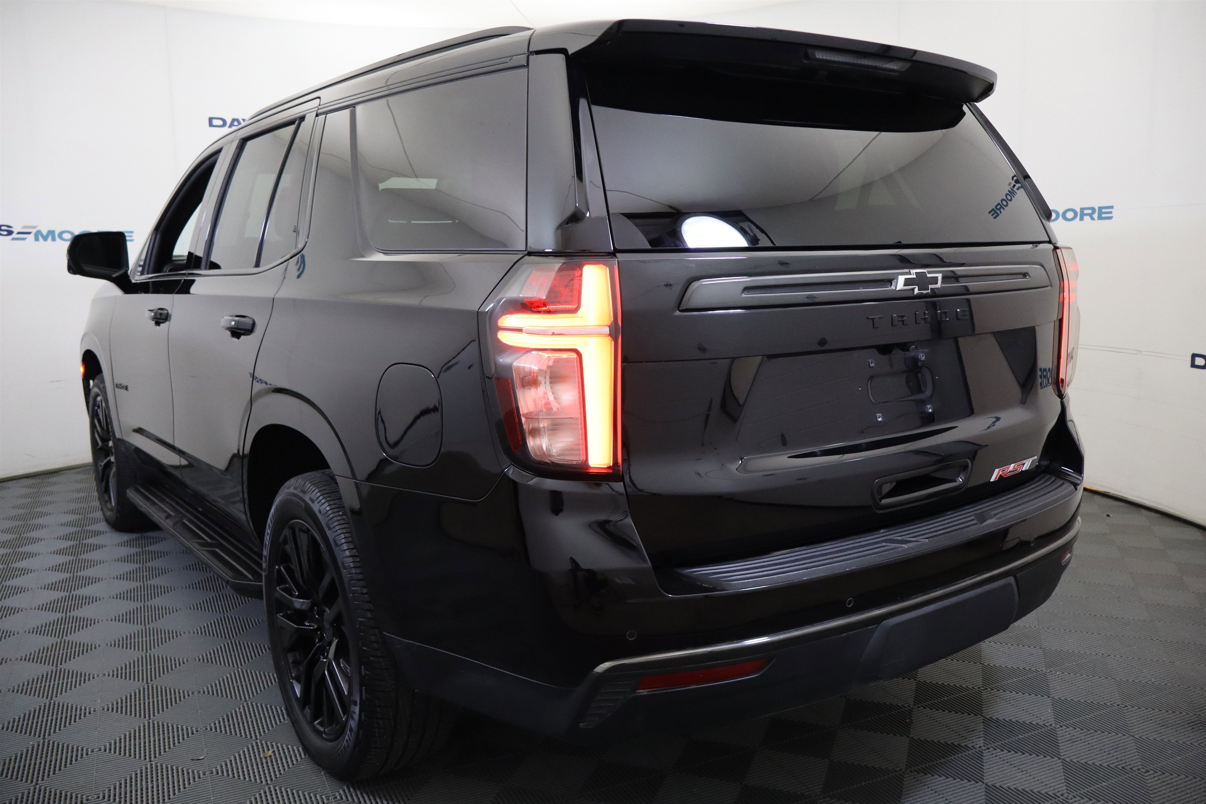 Used 2021 Chevrolet Tahoe RST w/ Luxury Package image 7