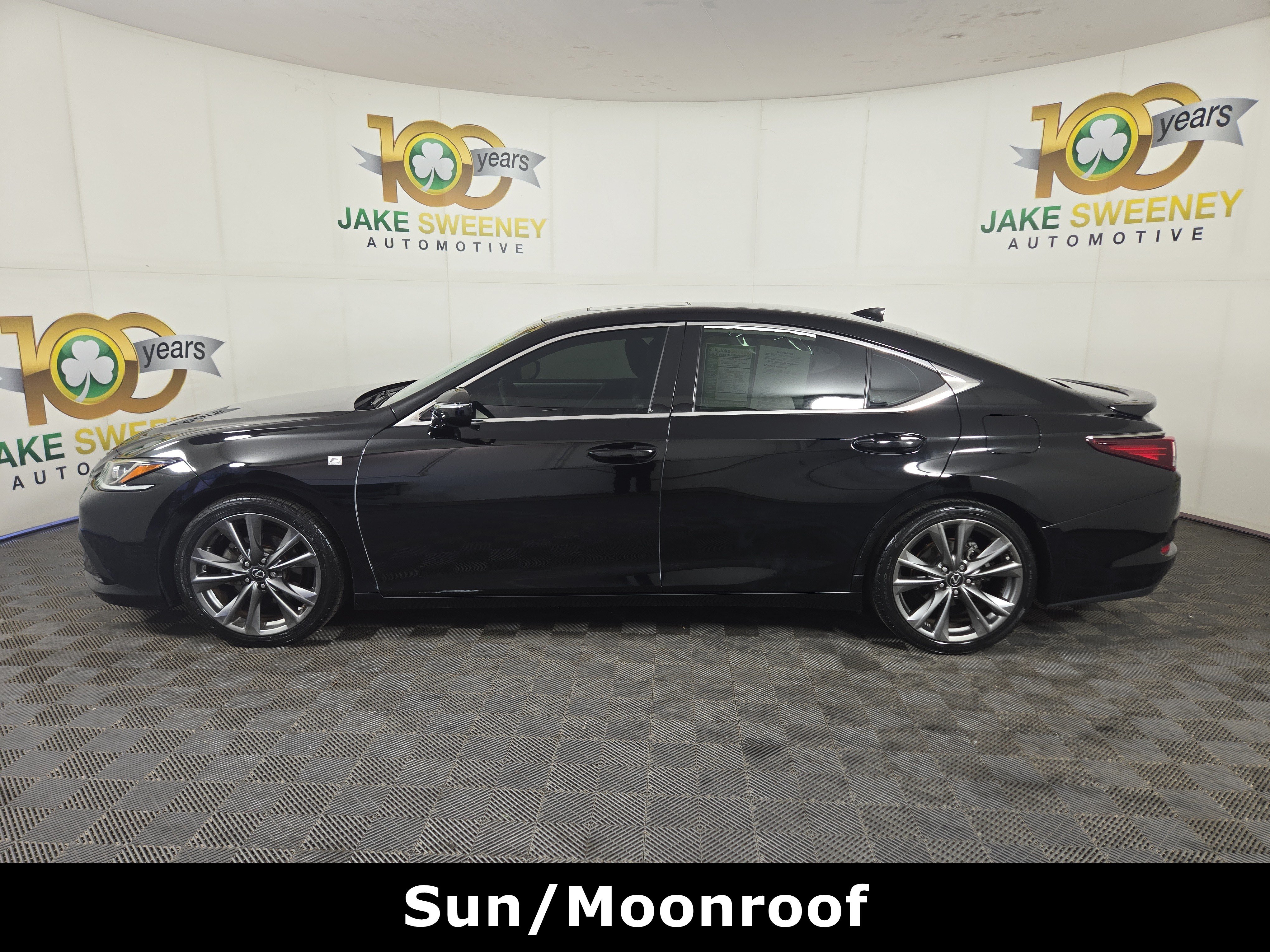 Used 2021 Lexus ES 350 F Sport w/ Accessory Package FWD image 4