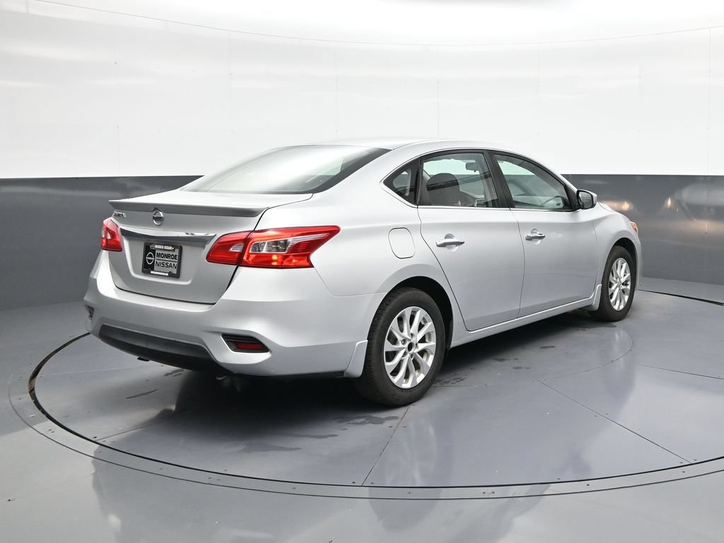 Used 2017 Nissan Sentra S w/ S Style Package FWD image 7