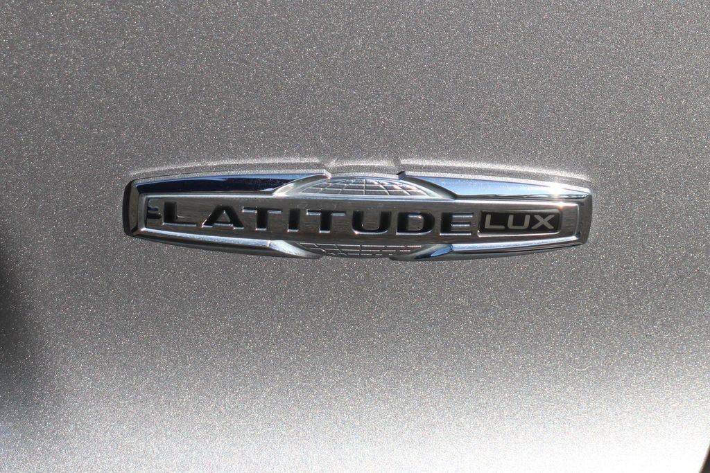 Used 2021 Jeep Cherokee Latitude Lux image 43