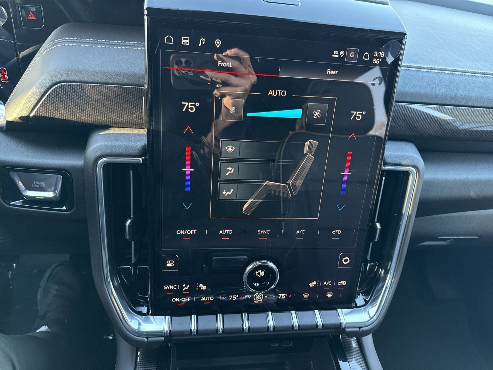 New 2026 GMC Yukon XL Elevation image 19