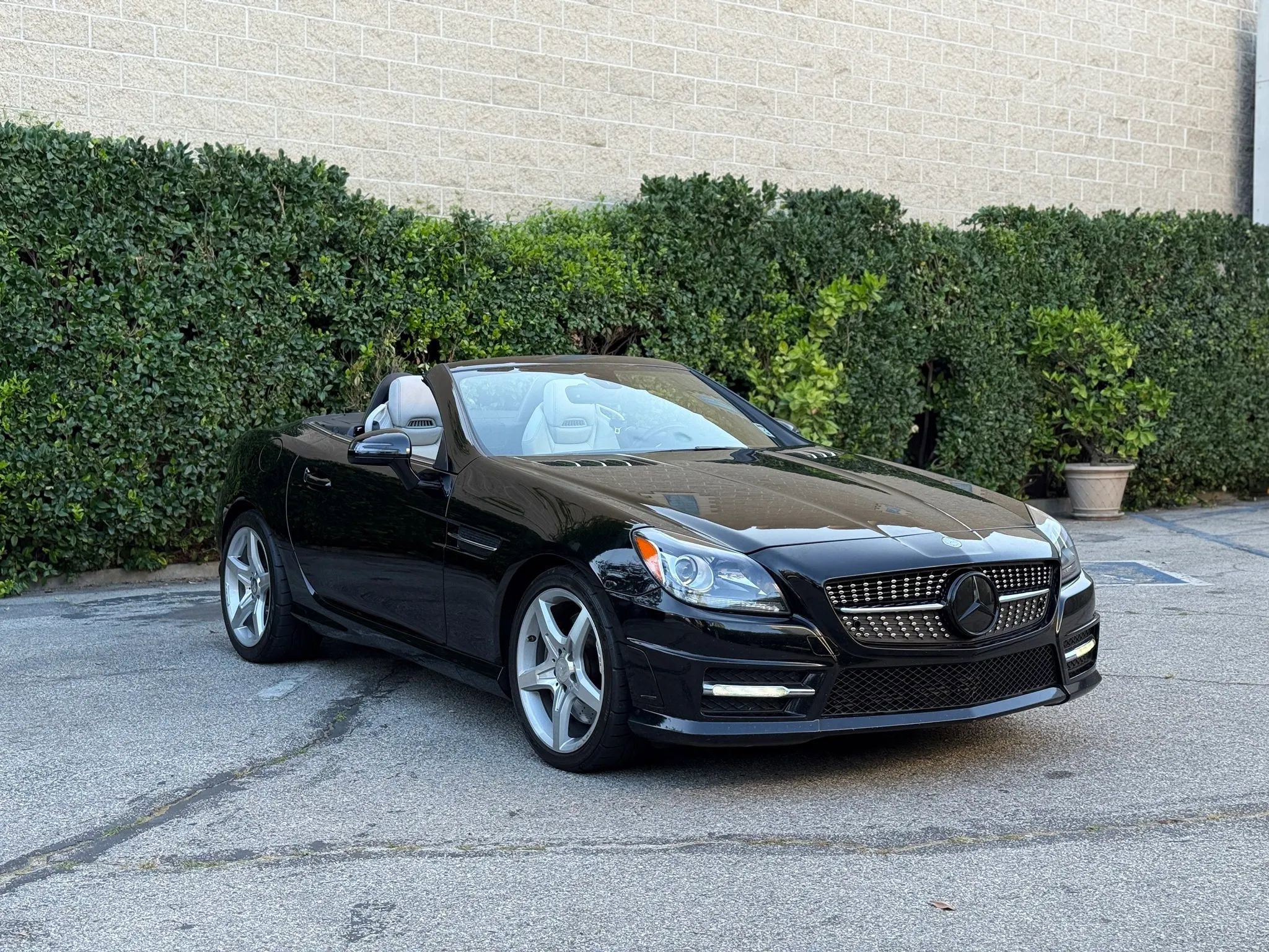 Used 2013 Mercedes-Benz SLK 250 image 7