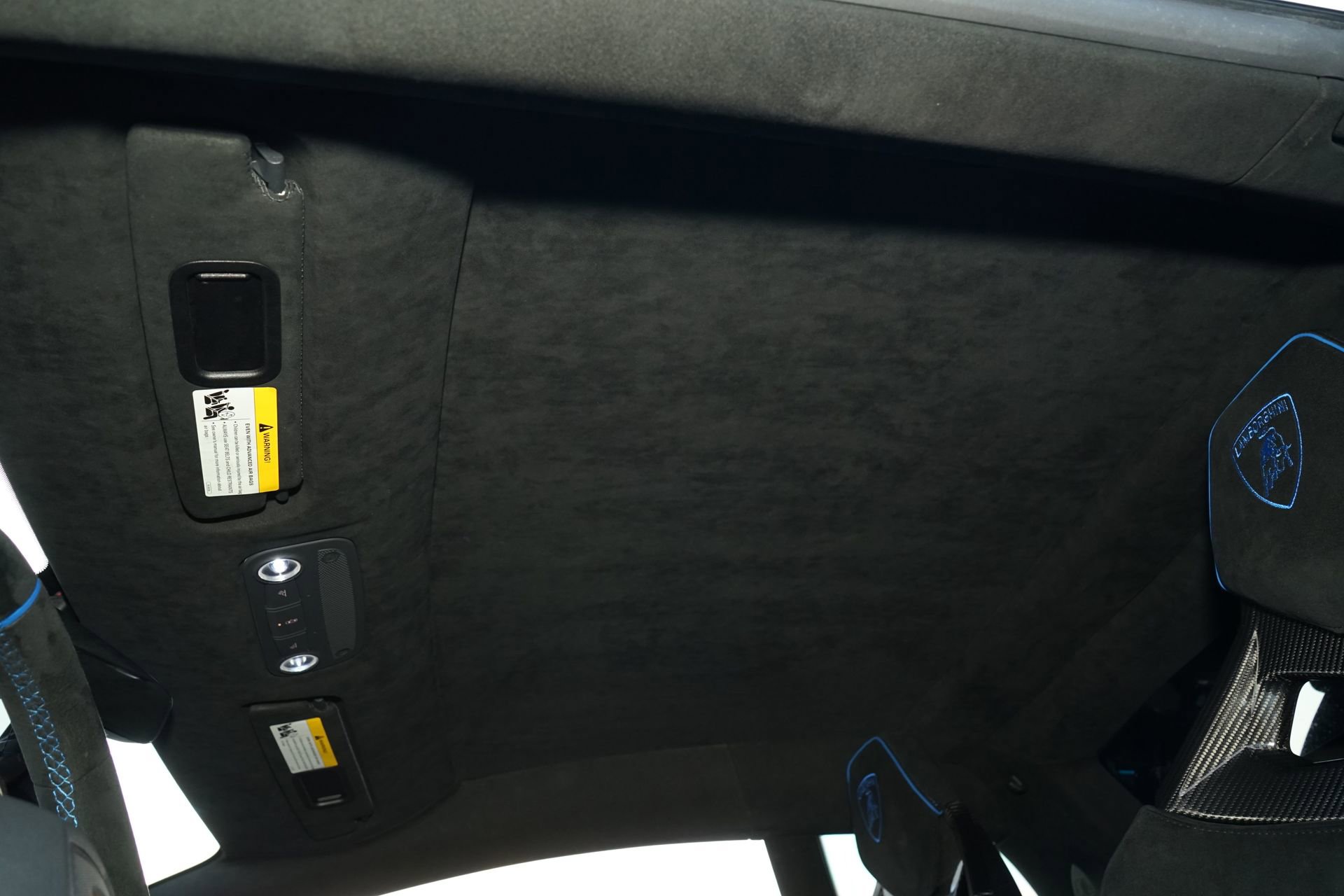 Used 2022 Lamborghini Huracan STO image 24