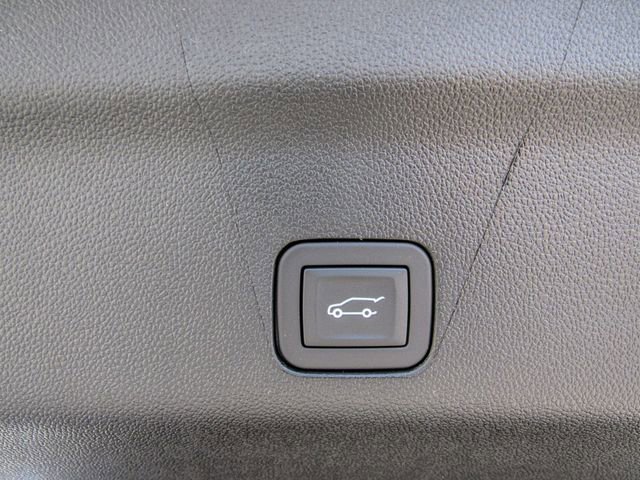 New 2026 GMC Yukon XL Elevation image 10