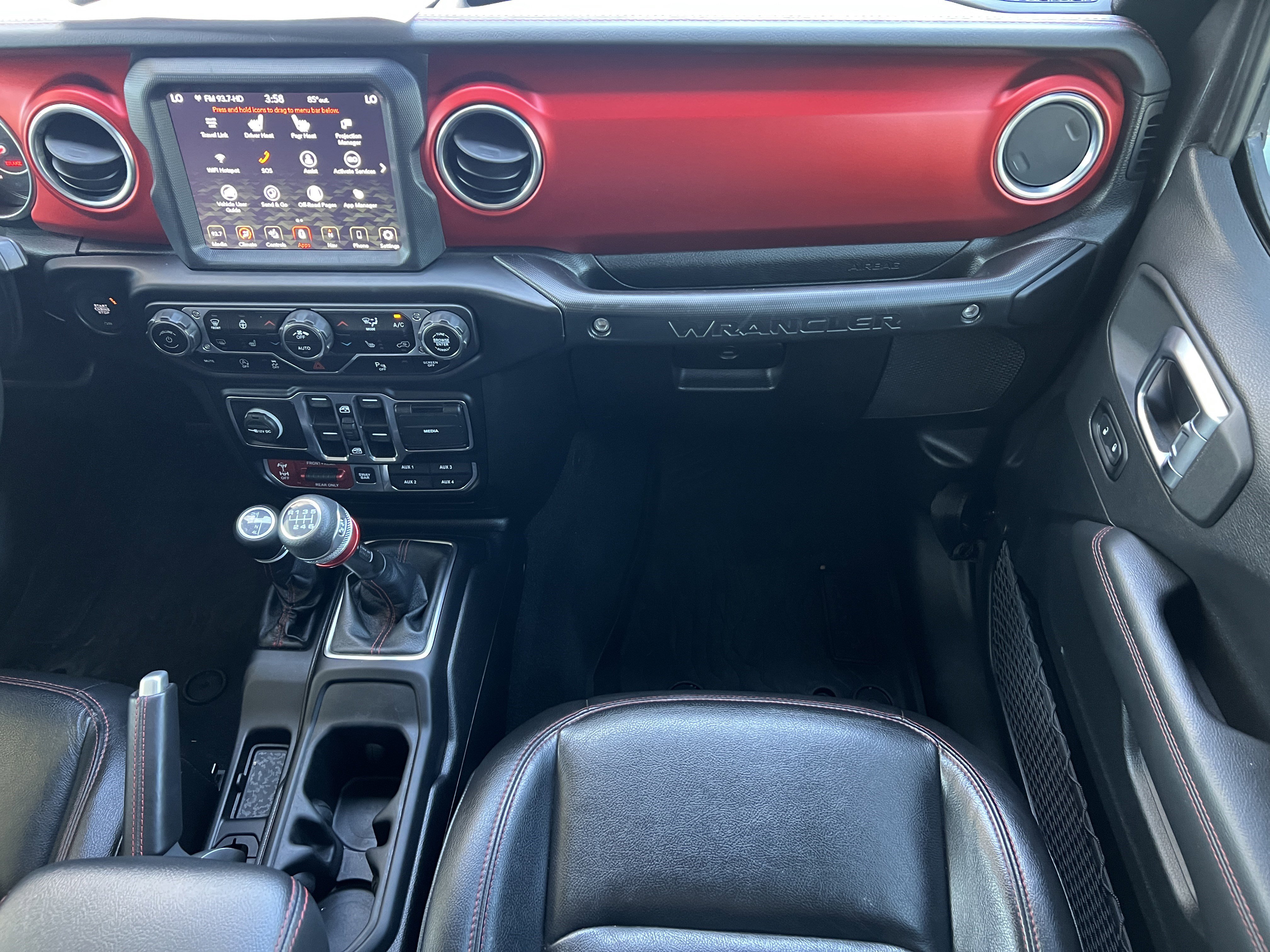 Used 2020 Jeep Wrangler Unlimited Rubicon w/ Uconnect 4C Nav & Sound Group image 34