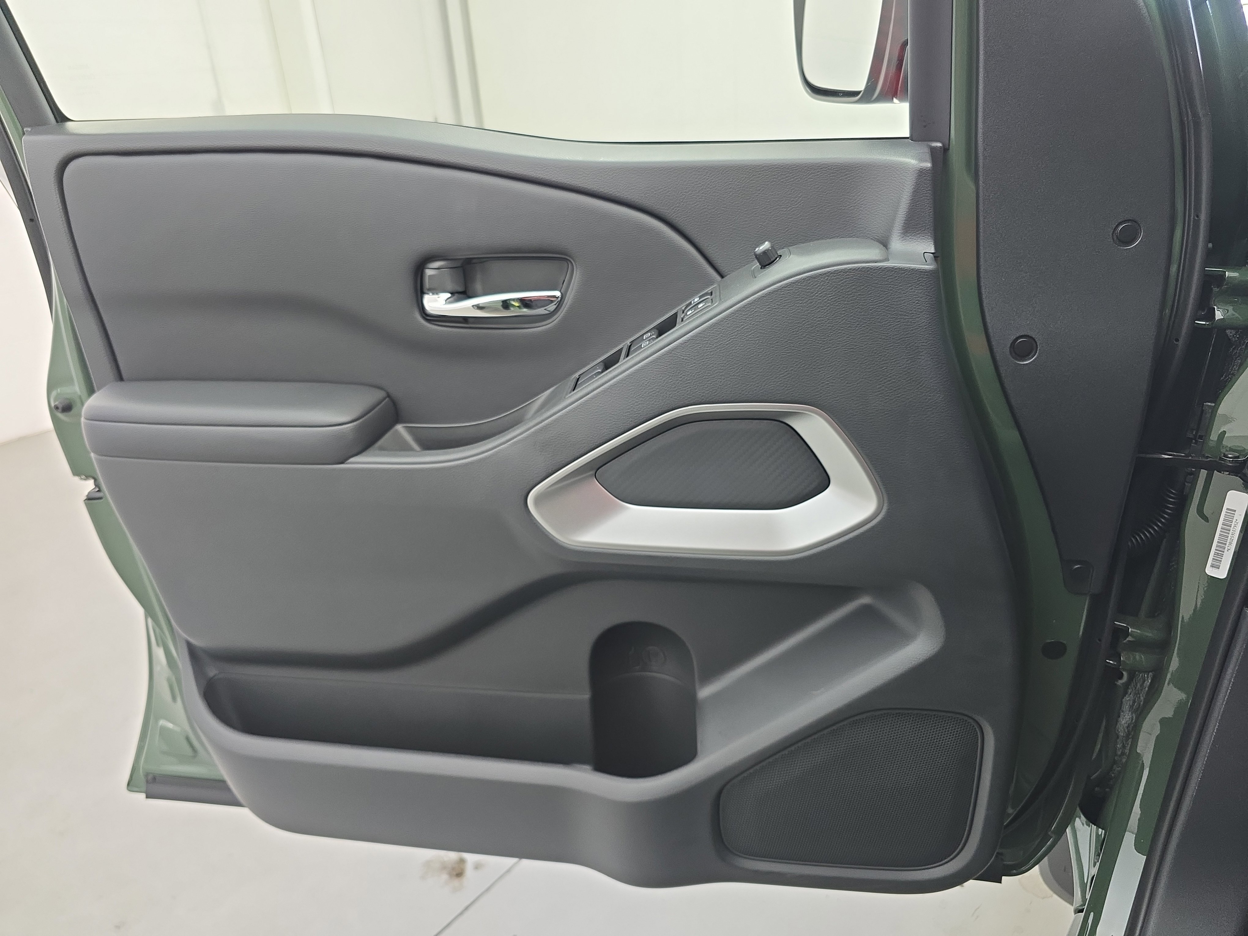 New 2026 Nissan Frontier SV image 26