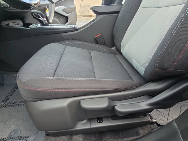 New 2026 Chevrolet Trax RS w/ Sunroof Package FWD image 28