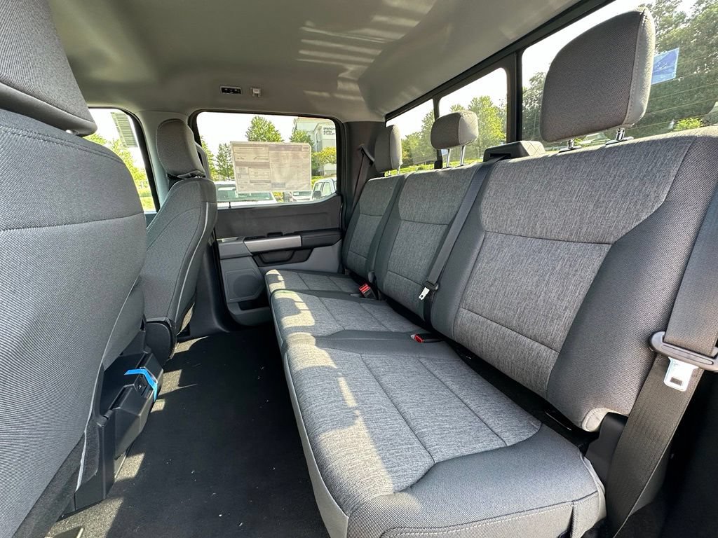 New 2026 Ford F250 XL w/ STX Appearance Package AWD/4WD image 20
