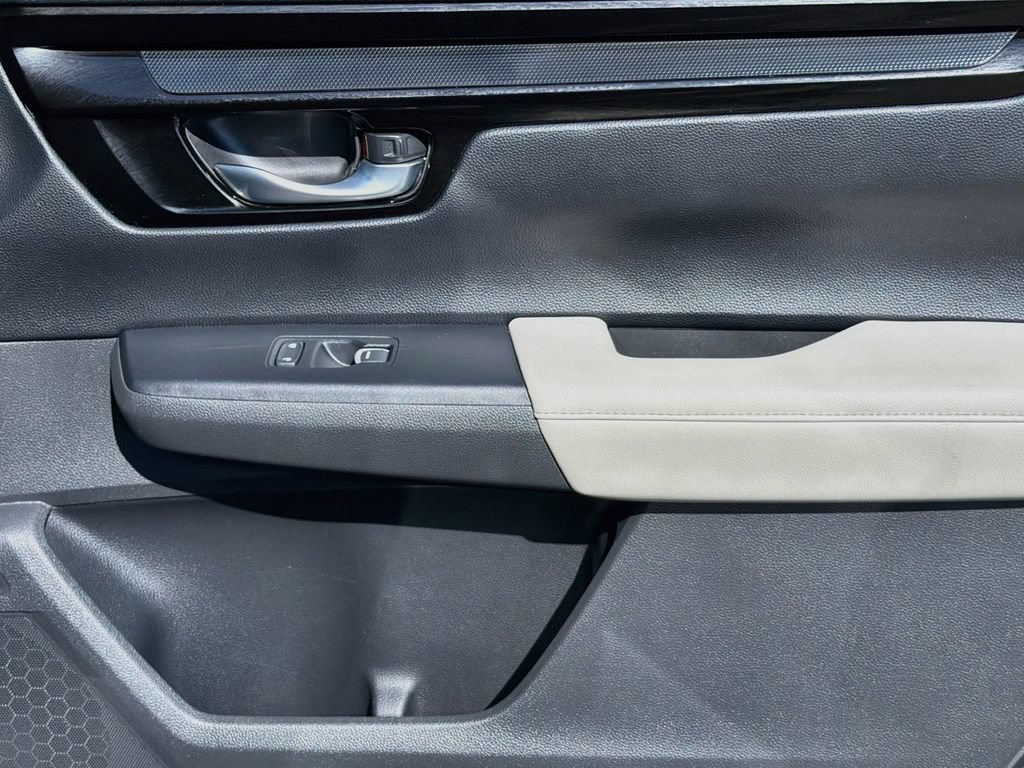 Used 2023 Honda CR-V EX-L image 29