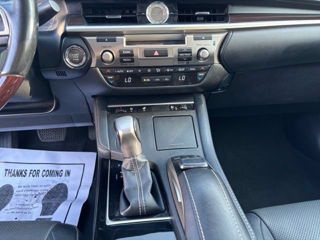 Used 2018 Lexus ES 350 w/ Navigation System Package FWD image 19