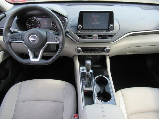 Used 2021 Nissan Altima 2.5 SV FWD image 15
