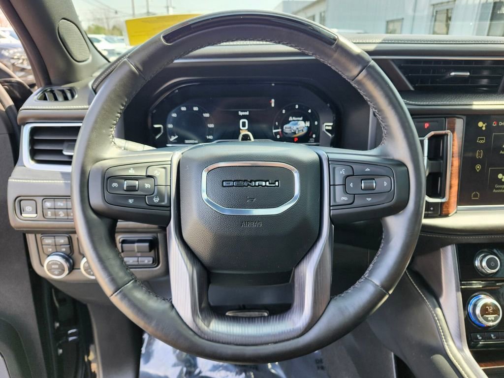 Used 2023 GMC Yukon Denali Ultimate AWD/4WD image 26
