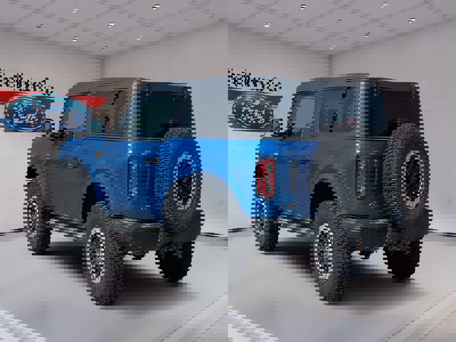 Used 2023 Ford Bronco Badlands w/ Sasquatch Package image 7