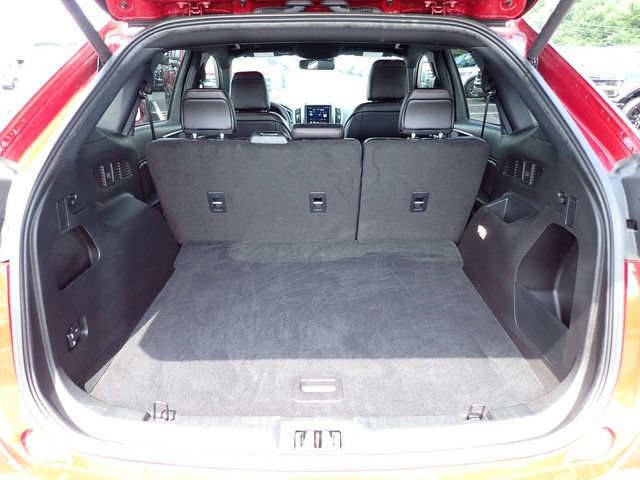 Certified 2024 Ford Edge ST-Line AWD/4WD image 7