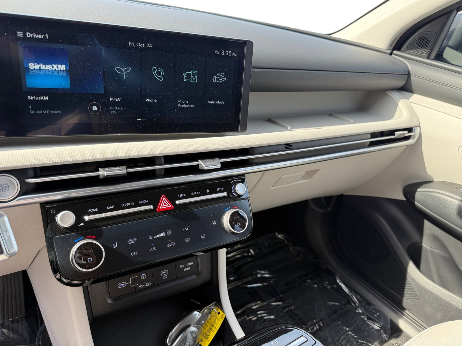 Certified 2025 Hyundai Tucson SEL image 12