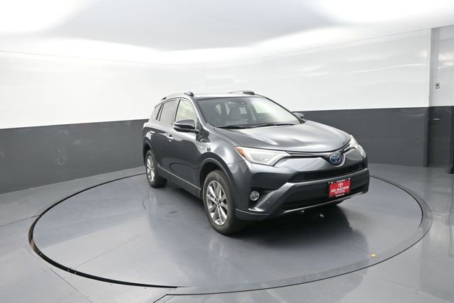 Used 2018 Toyota RAV4 Limited AWD/4WD image 26
