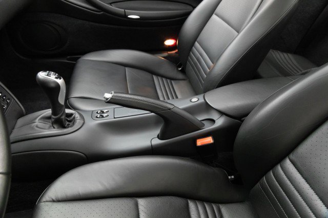 Used 2001 Porsche 911 Carrera image 36